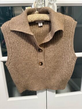 Sincerly Jules Brown Ribbed V-Neck Collared Sweater Vest